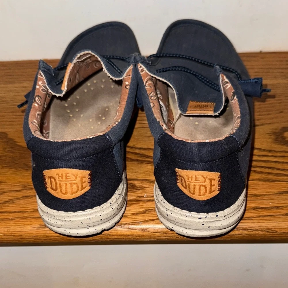 Hey‎ Dude Men's Dark Blue Loafers size 9